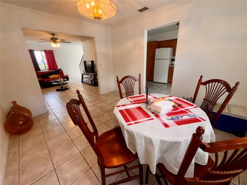 678-678 Leslie Ct, ALTAMONTE SPRINGS, FL, 32701-6106 | Card Image