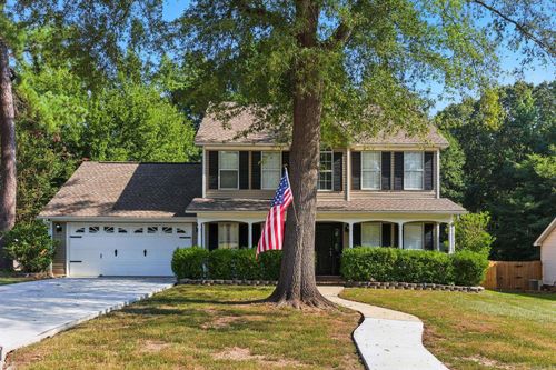 607 Holly Lynn Dr, Bryant, AR, 72022-2856 | Card Image