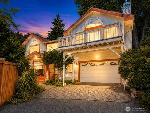 1630 2nd St, Kirkland, WA, 98033-4910 | Card Image