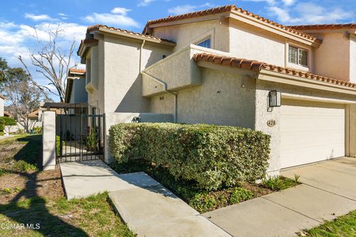428 Maidstone Ln, Newbury Park, CA, 91320-4164 | Card Image
