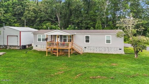 145 Oakwood Dr, Newport, TN, 37821-7009 | Card Image