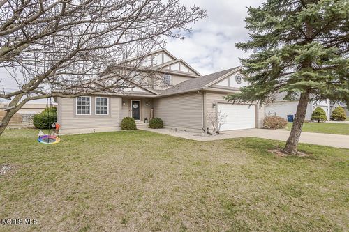 1118 Sandpiper Ln, Bowling Green, OH, 43402-9180 | Card Image