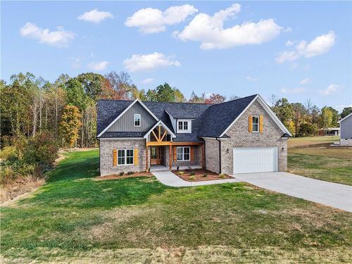 176 Crickets Run, Lexington, NC, 27295-7691 | Card Image