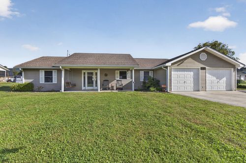 637 Violet Ln, Marion, VA, 24354 | Card Image