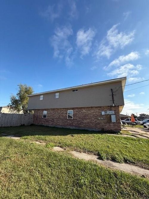 200 22 27th Street, Kenner, LA, 70062 | Card Image