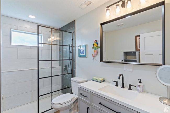 6 - 1015 W 3000 N N, House other with 4 bedrooms, 3 bathrooms and 2 parking in Pleasant View UT | Image 27