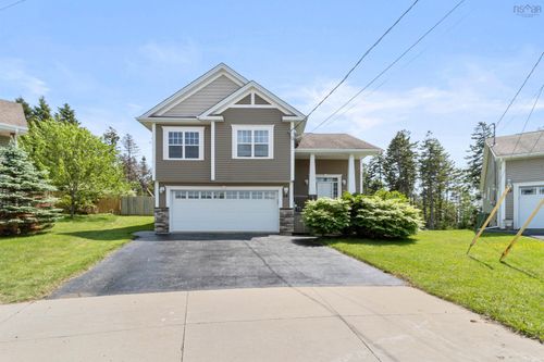 34 Barnsley Crt, Middle Sackville, NS, B4E0H3 | Card Image
