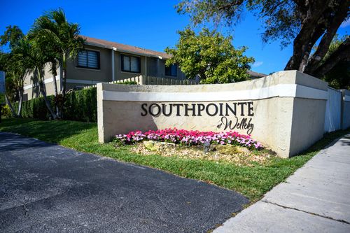 0-11197 Nw 37th St, Sunrise, FL, 33351-7581 | Card Image