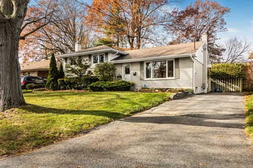 32 Pusey Blvd, Brantford, ON, N3R2S2 | Card Image