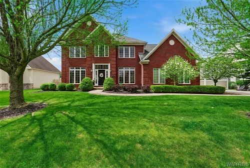158 Covent Garden Ln, Amherst, NY, 14221-1940 | Card Image