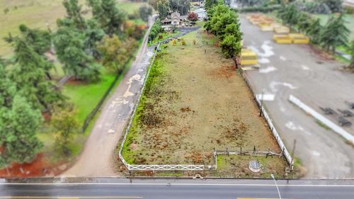 1923 N Armstrong Ave, Fresno, CA, 93727-1707 | Card Image