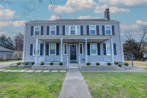 3-220 Walsh Ave, New Windsor, NY, 12553-5735 | Card Image