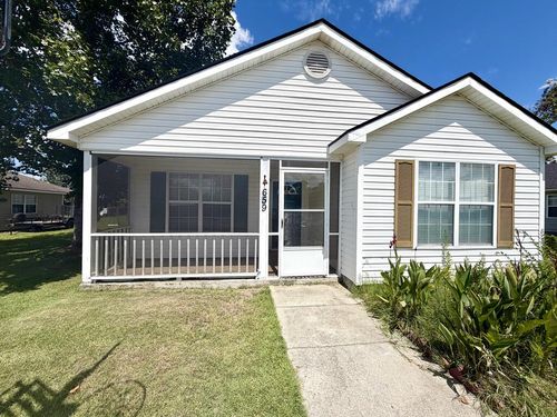 659 Johnson St, Ray City, GA, 31645-8114 | Card Image