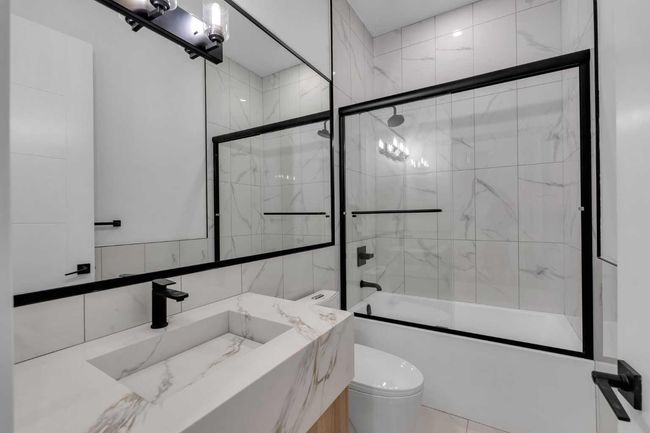 223 Kinniburgh Loop, House other with 4 bedrooms, 4 bathrooms and 5 parking in Chestermere AB | Image 11