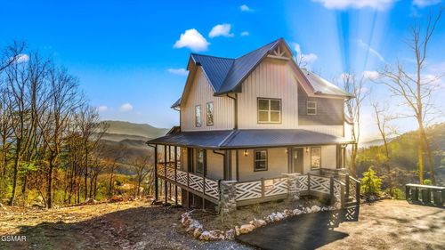 1852 Mountain Ash Way, Sevierville, TN, 37876-7101 | Card Image