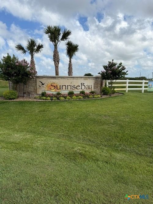301 Beacon Dr, Port Lavaca, TX, 77979 | Card Image