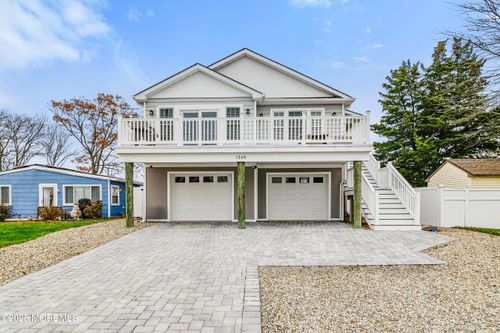 1260 Pensacola Rd, Forked River, NJ, 08731-5303 | Card Image