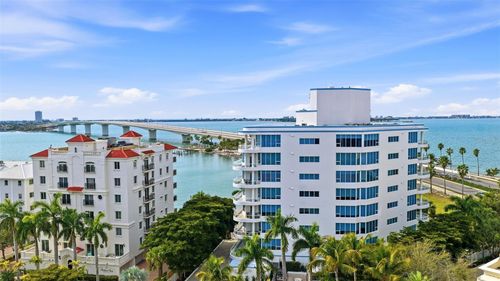 apt-502-136 Golden Gate Pt, Sarasota, FL, 34236-6689 | Card Image