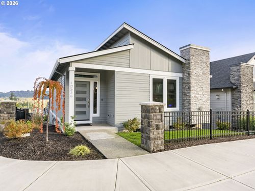 10536 Se 162nd Ave, Happy Valley, OR, 97086-8613 | Card Image