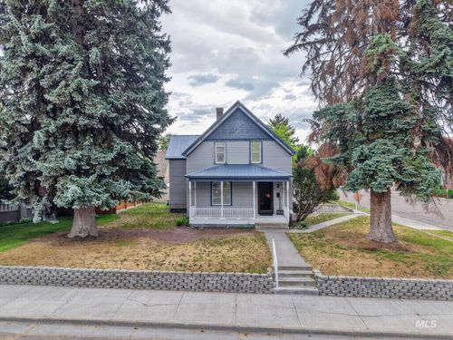 310 Elm St, Idaho Falls, ID, 83402-4025 | Card Image
