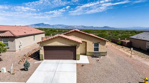 1622 W Cottonwood Bluffs Dr, Benson, AZ, 85602-7515 | Card Image