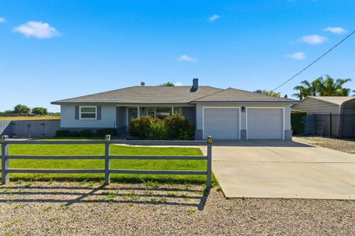 1242 Pauline Avenue, Modesto, CA, 95358 | Card Image