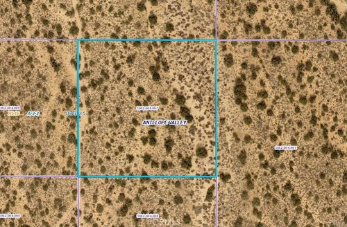 190 E Avenue Y8, Llano, CA, 93544 | Card Image