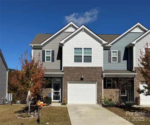 5036 Moss Pine Way, Fort Mill, SC, 29708-8717 | Card Image