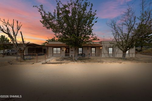 11982 Robledo Vista Rd, Las Cruces, NM, 88007-6183 | Card Image