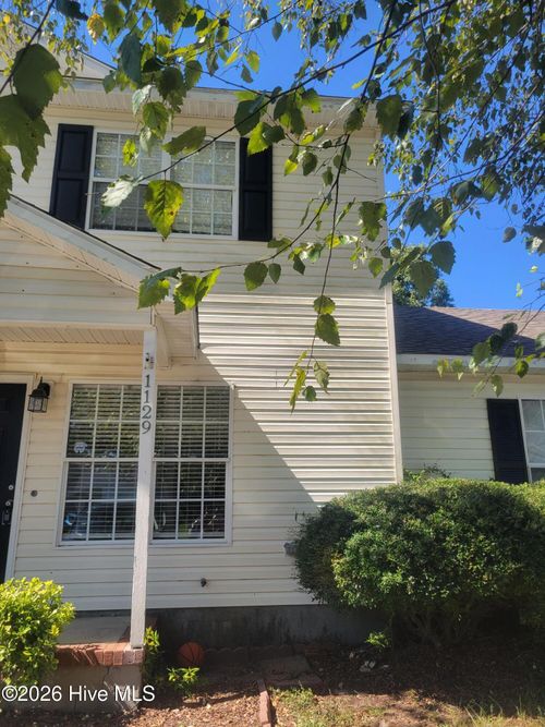1129 Pueblo Dr, Jacksonville, NC, 28546-8375 | Card Image