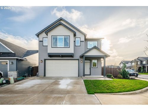 619 Se 36th St, Battle Ground, WA, 98604-3195 | Card Image