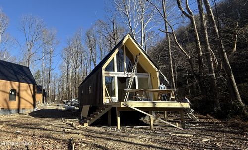 239 Braydens Way, Gatlinburg, TN, 37738 | Card Image