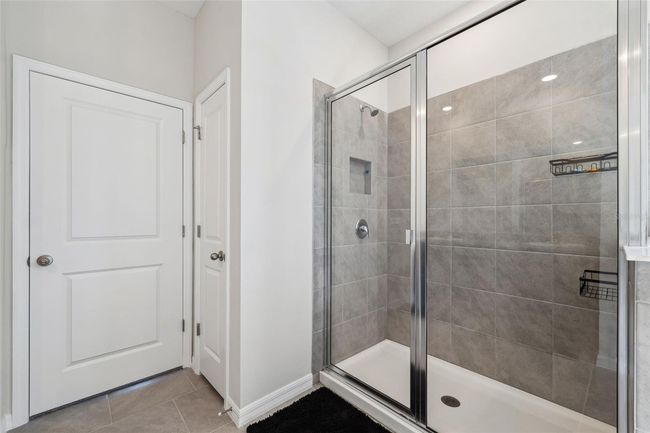 9804 Rowing Dale Bnd, House other with 4 bedrooms, 3 bathrooms and null parking in WESLEY CHAPEL FL | Image 40