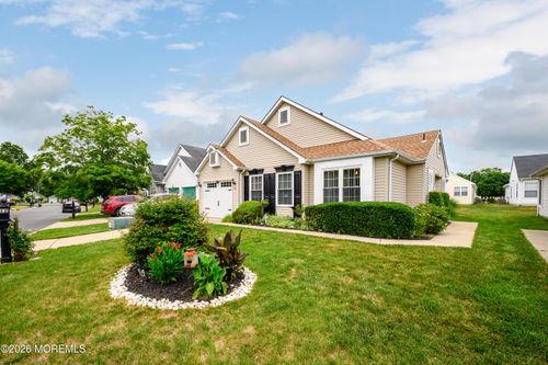 12 Rumford Ct, Jackson, NJ, 08527-3928 | Card Image