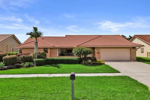 9255 Sun Pointe Dr, Boynton Beach, FL, 33437-3353 | Card Image