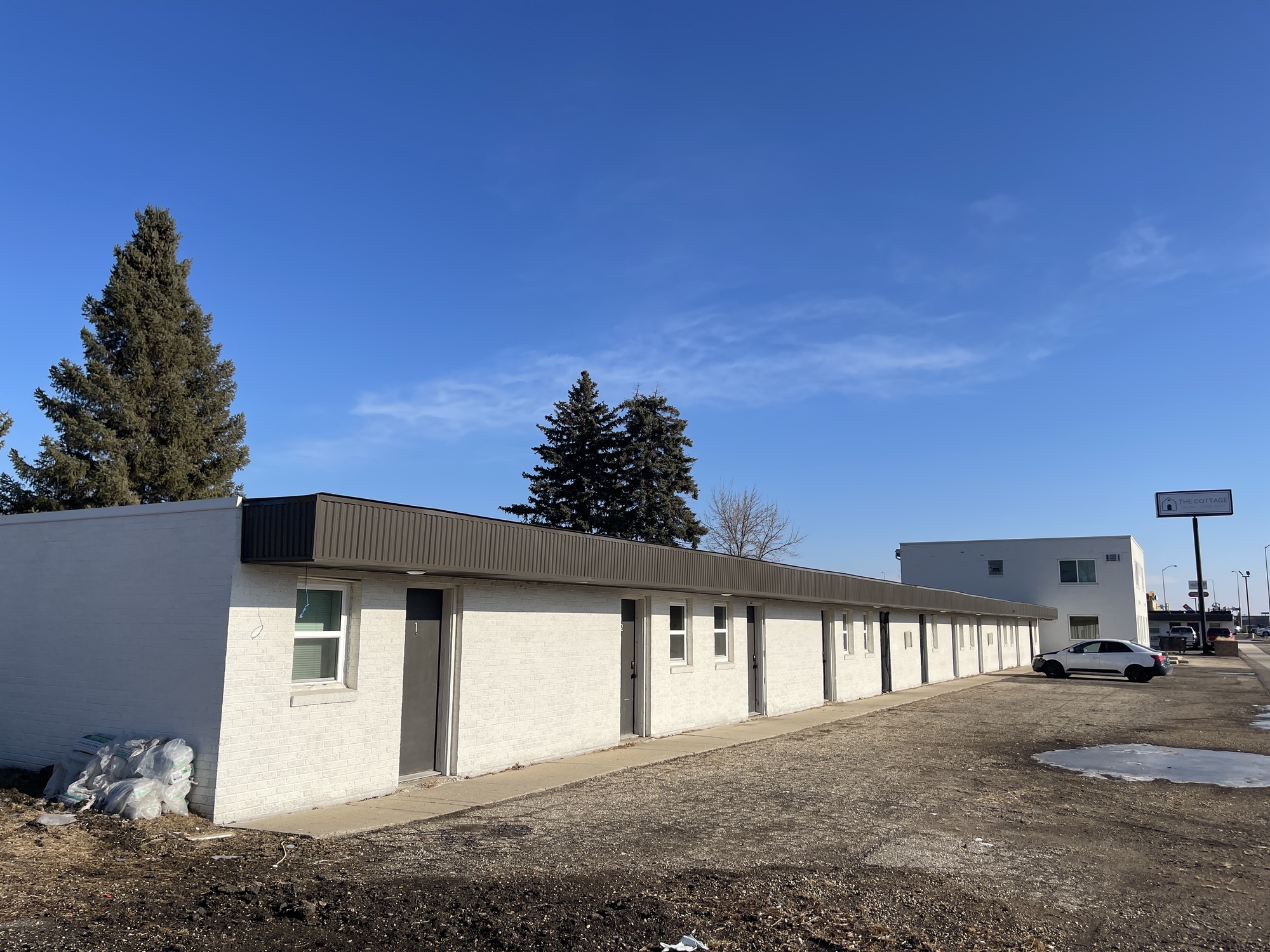 309 8Th Ave SE, Watertown, SD 57201