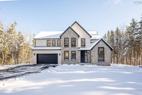 103 Canoe Cres, Hammonds Plains, NS, B4B2P6 | Card Image