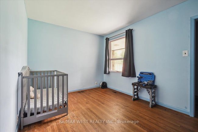 11988 6 Th Line, House other with 3 bedrooms, 2 bathrooms and 8 parking in Limehouse ON | Image 5