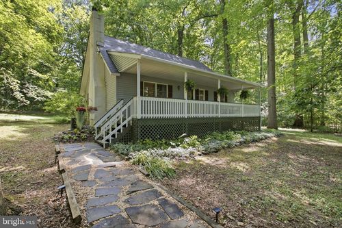 85 Walker St, Chadds Ford, PA, 19317-9034 | Card Image