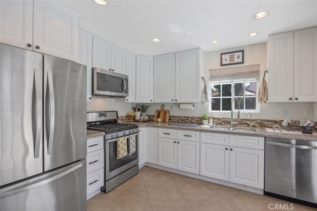 27702 Quincy St, House other with 2 bedrooms, 2 bathrooms and 2 parking in Castaic CA | Image 15