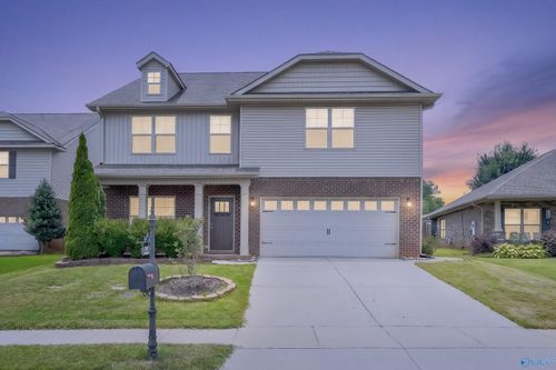 324 Acorn Grove Ln Sw, Huntsville, AL, 35824-3501 | Card Image