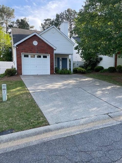 3842 Avensong Village Cir, Alpharetta, GA, 30004-4903 | Card Image