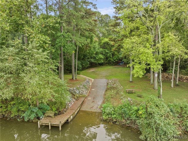 10700 Darby Cir, House other with 6 bedrooms, 5 bathrooms and null parking in Midlothian VA | Image 49