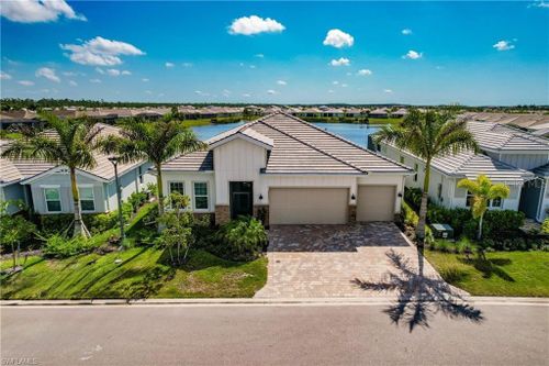 28243 Seasons Tide Ave, BONITA SPRINGS, FL, 34135-9084 | Card Image