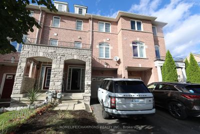 18 Lawrencetown St, House attached with 3 bedrooms, 3 bathrooms and 2 parking in Ajax ON | Image 1