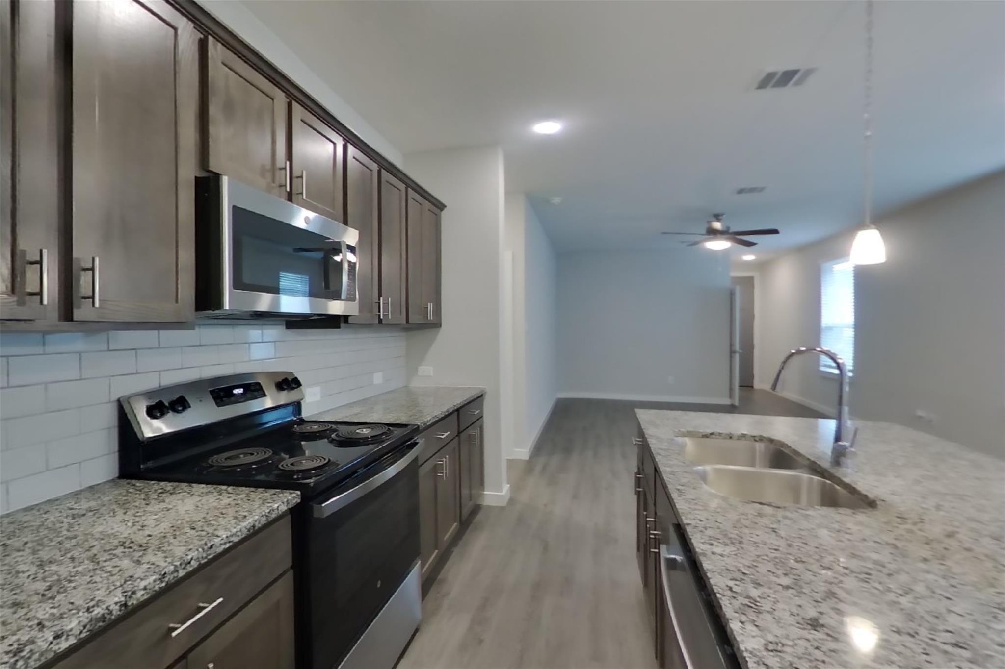 Residential Lease in Richmond 5