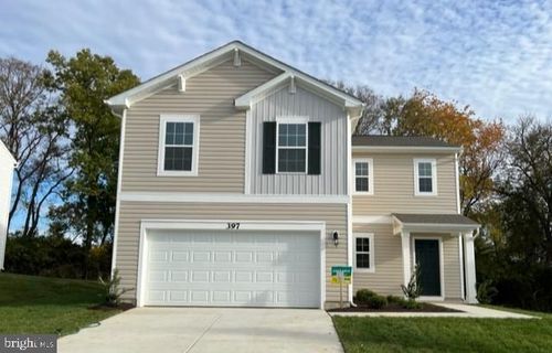 397 Gatehouse Pl, CHARLES TOWN, WV, 25414-5784 | Card Image