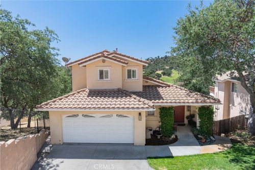 8674 Paseo De Vaca, Atascadero, CA, 93422-5382 | Card Image