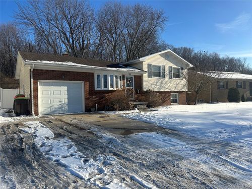 1118 Lavender St, Monroe, MI, 48162-2873 | Card Image