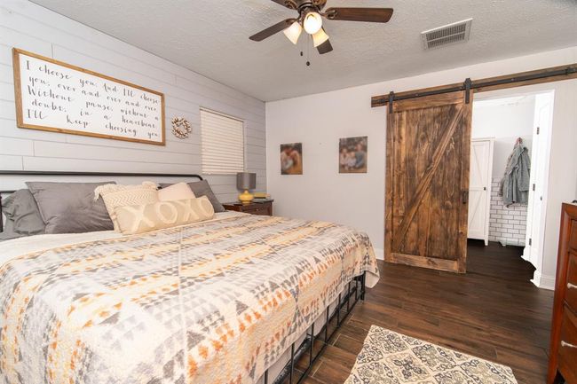 3405 Randall Dr, House other with 4 bedrooms, 2 bathrooms and 2 parking in Pearland TX | Image 12